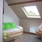 D'hotes A La Ferme Des Gosselins 3*