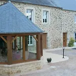 D'hotes A La Ferme Des Gosselins Bed & Breakfast