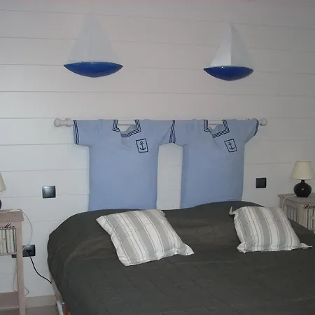 Bed and breakfast D'hotes A La Ferme Des Gosselins Teurtheville-Bocage