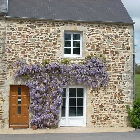 D'hotes A La Ferme Des Gosselins 3* Teurtheville-Bocage